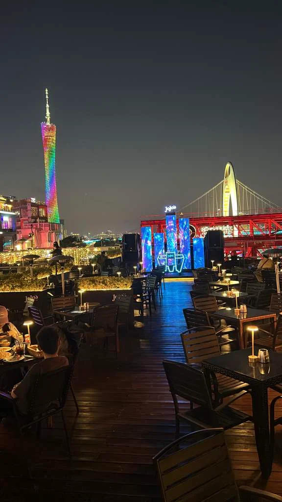 Scalable faux greenery wall concept with backlit logo exposure